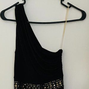 One shoulder short black dress